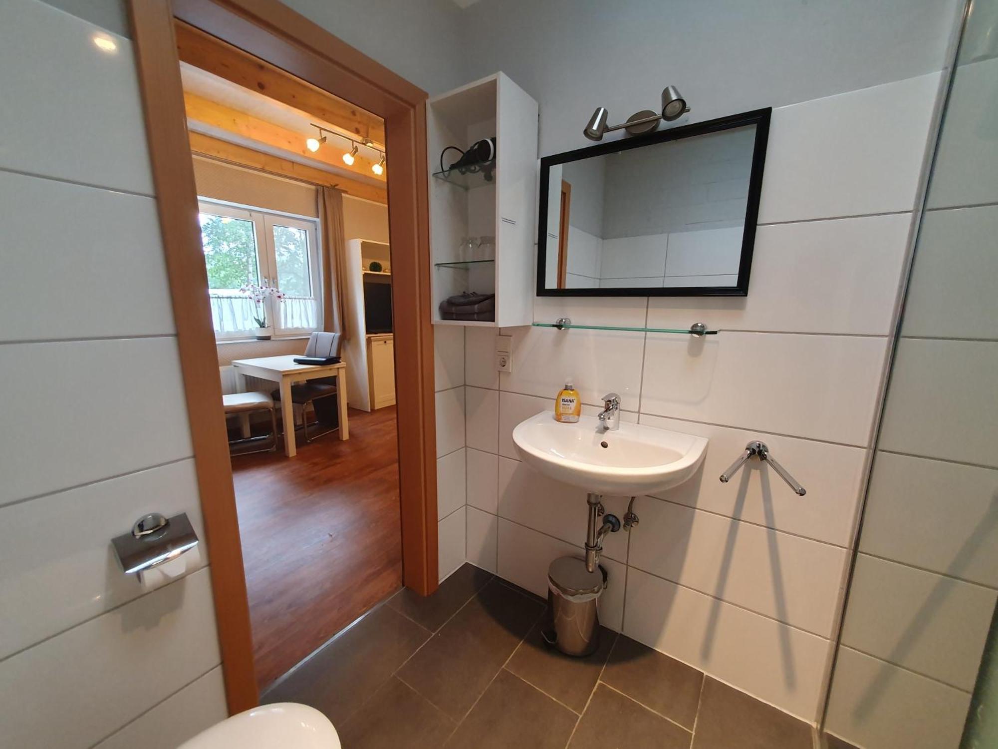 Ferienobjekte Claus, 35633 Appartement Uplengen Buitenkant foto