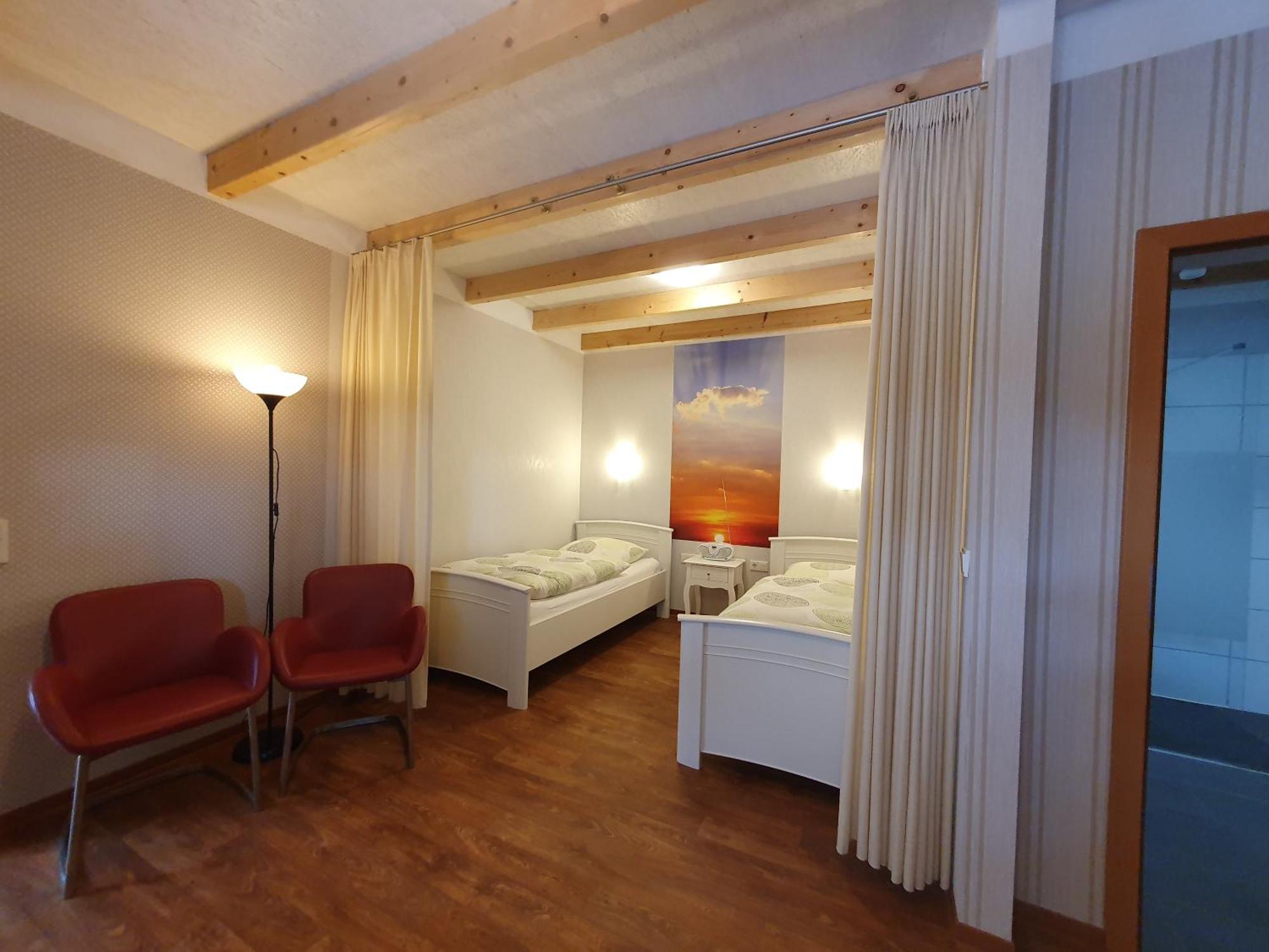 Ferienobjekte Claus, 35633 Appartement Uplengen Buitenkant foto