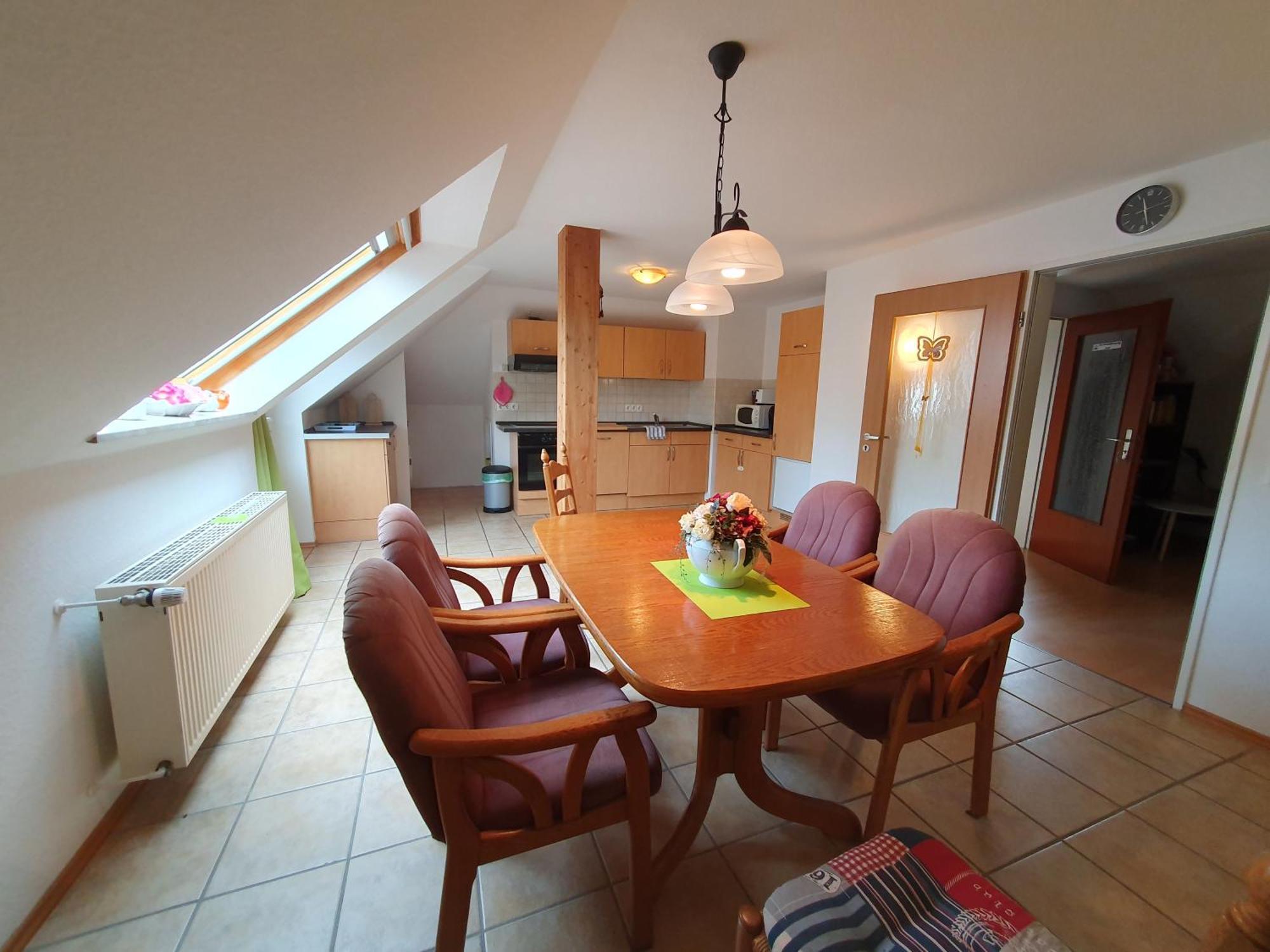 Ferienobjekte Claus, 35633 Appartement Uplengen Buitenkant foto